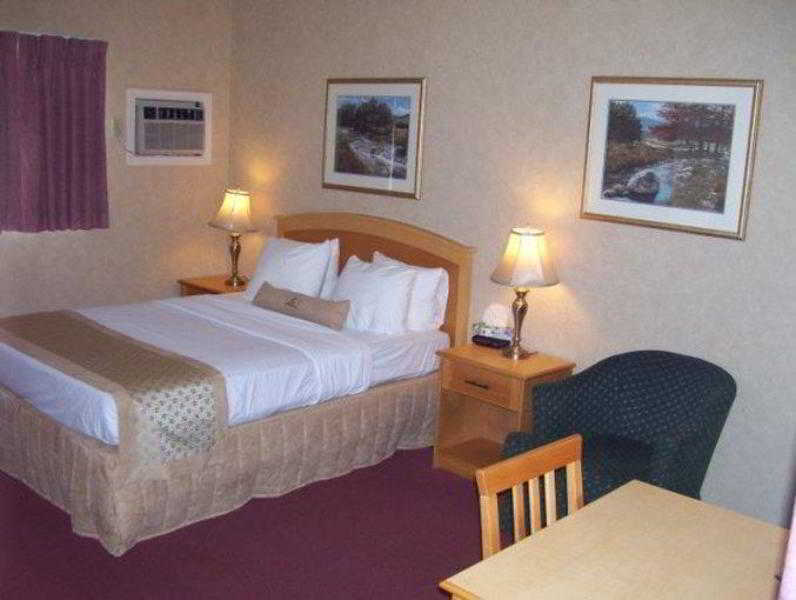 Sword Inn Bancroft Exteriör bild